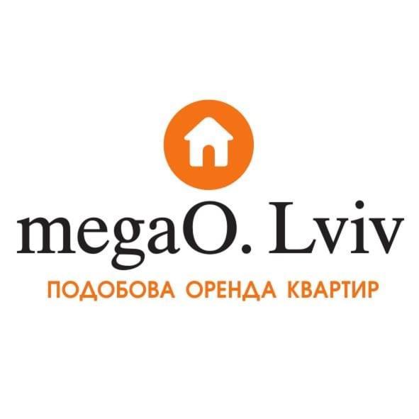 Двохкімнатні Апартаменти В Центри На Князя Лева 11 リヴィウ エクステリア 写真